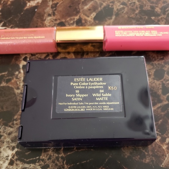 Estee Lauder Makeup - Picture 3 of 4